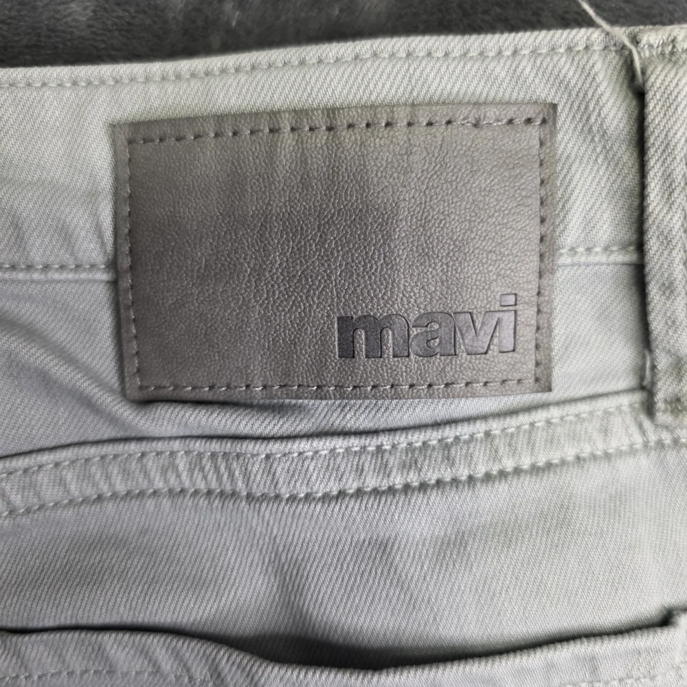 Mavi stylish straight